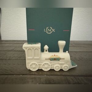 Vintage Lenox Cream Ceramic Train Figurine